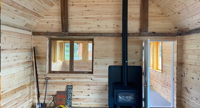 Ice House cabin at Wine Lake Camp — photo 7 of 12